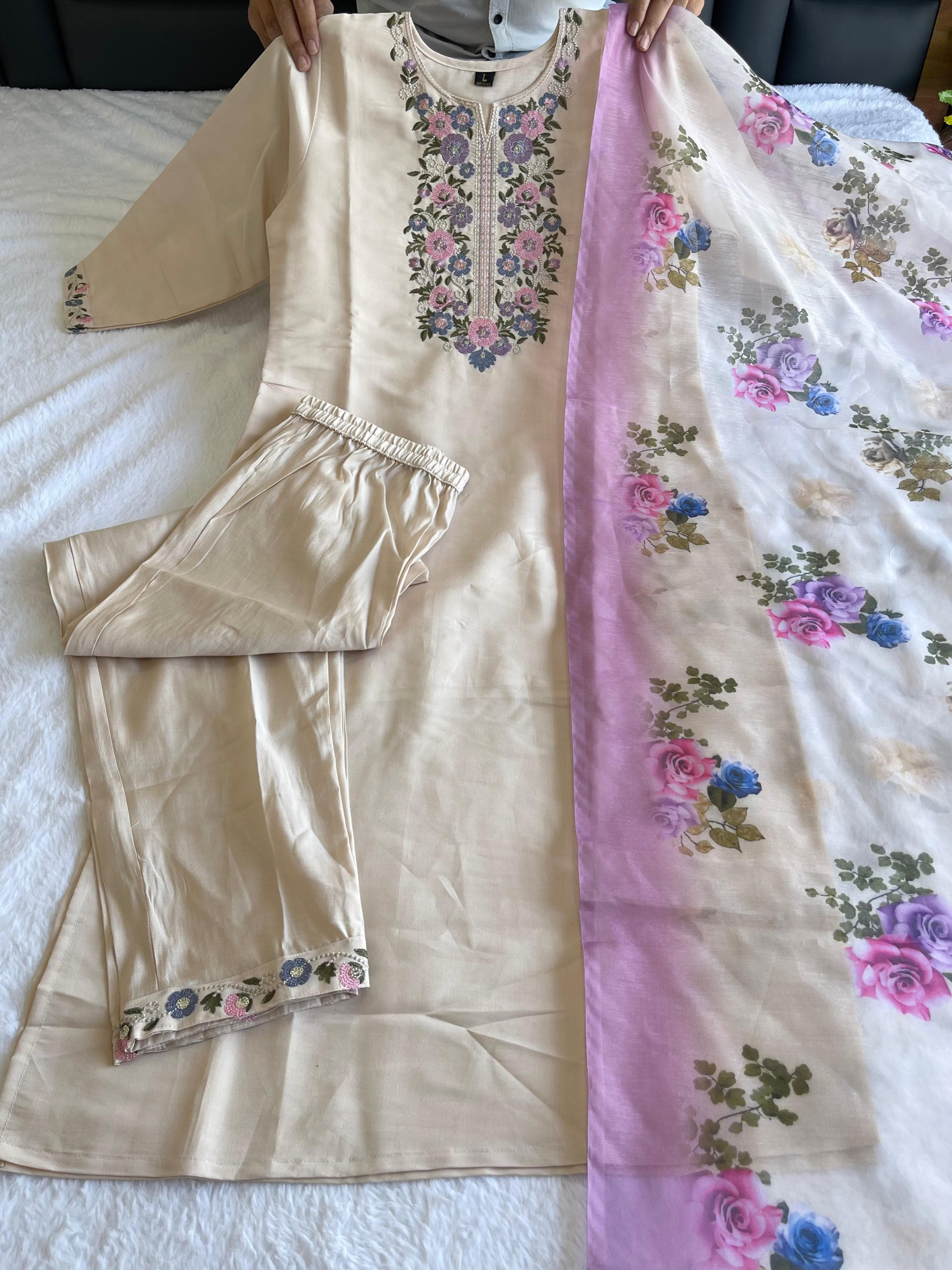 Cream Beighe Color Roman Silk Embroidery Top Bottom With Chanderi Print Dupatta