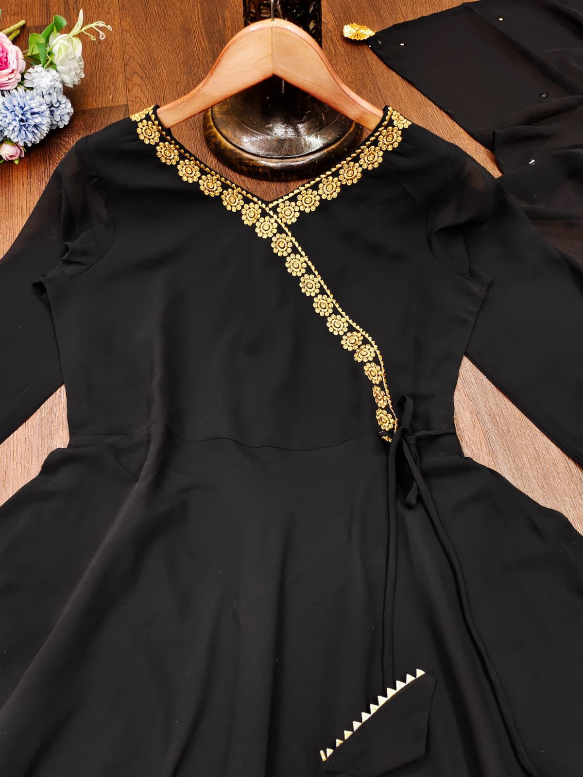 Black Solid Color Georgette Full Lining With Embroidery Work & Dupatta Set