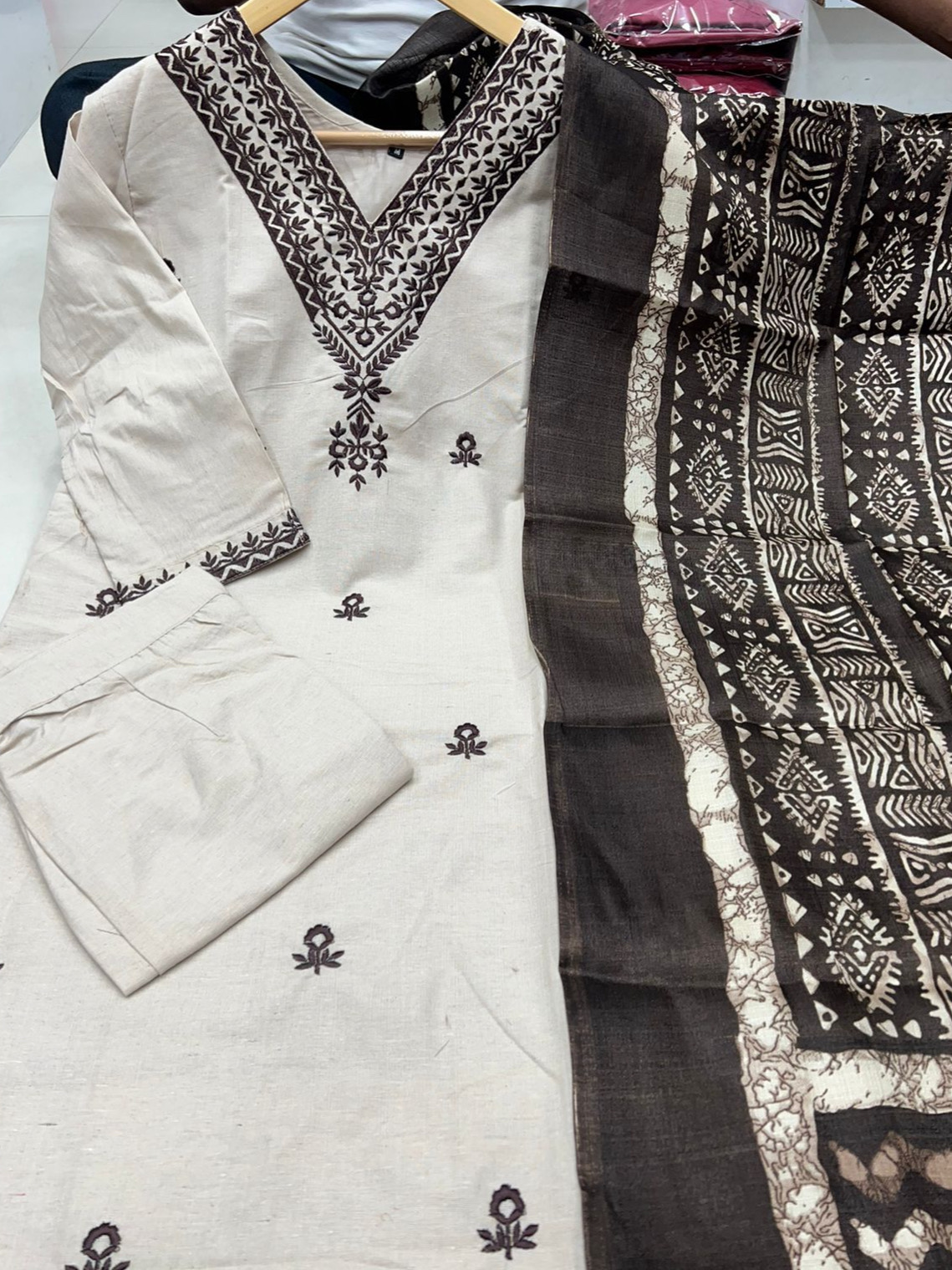 Heavy Khadi Cotton Kurta Pant With Beautiful Embroidery & Bhagalpuri Khadi Print Dupatta